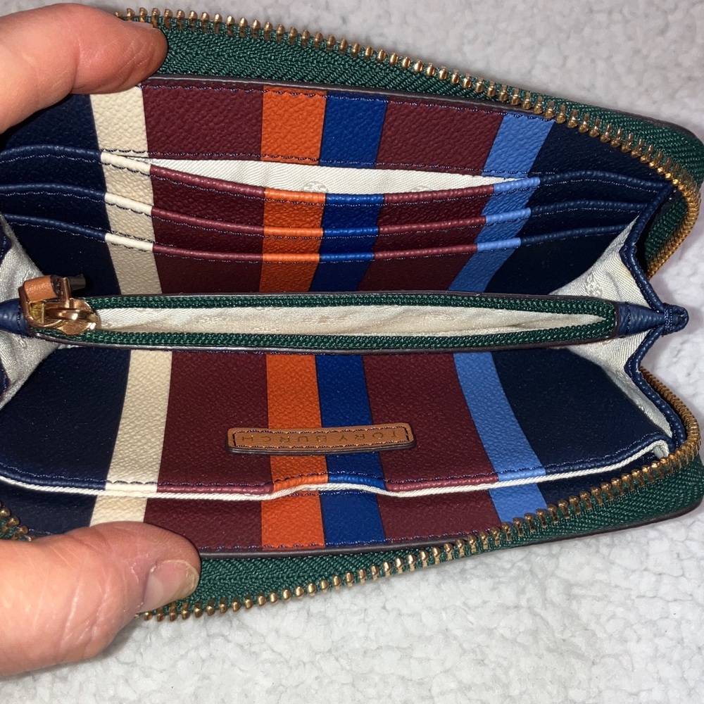 Tory Burch Multicolor Striped zip around Wallet Excellent Condition - Picture 12 of 16